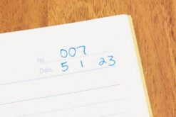 Apica CD-15 B5 Notebook - Black, Lined 14 Apica CD-15 B5 Notebook - Black, Lined -Office Supply Series Store Apica Interior CD15 B5 6.5mm Lined Detail 1