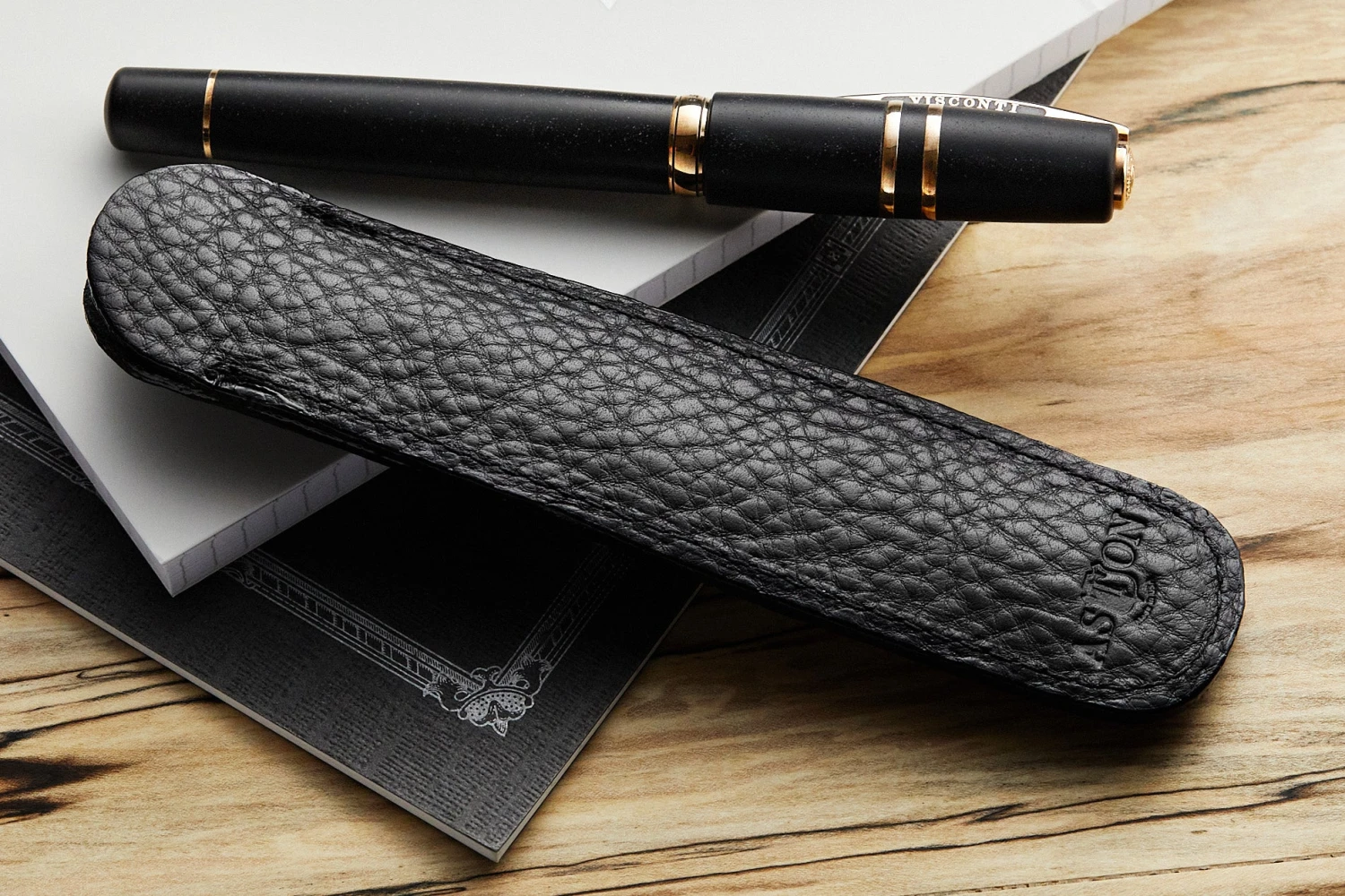Aston Leather Single Slip Pen Pouch - Black 4 Aston Leather Single Slip Pen Pouch - Black - Image 2