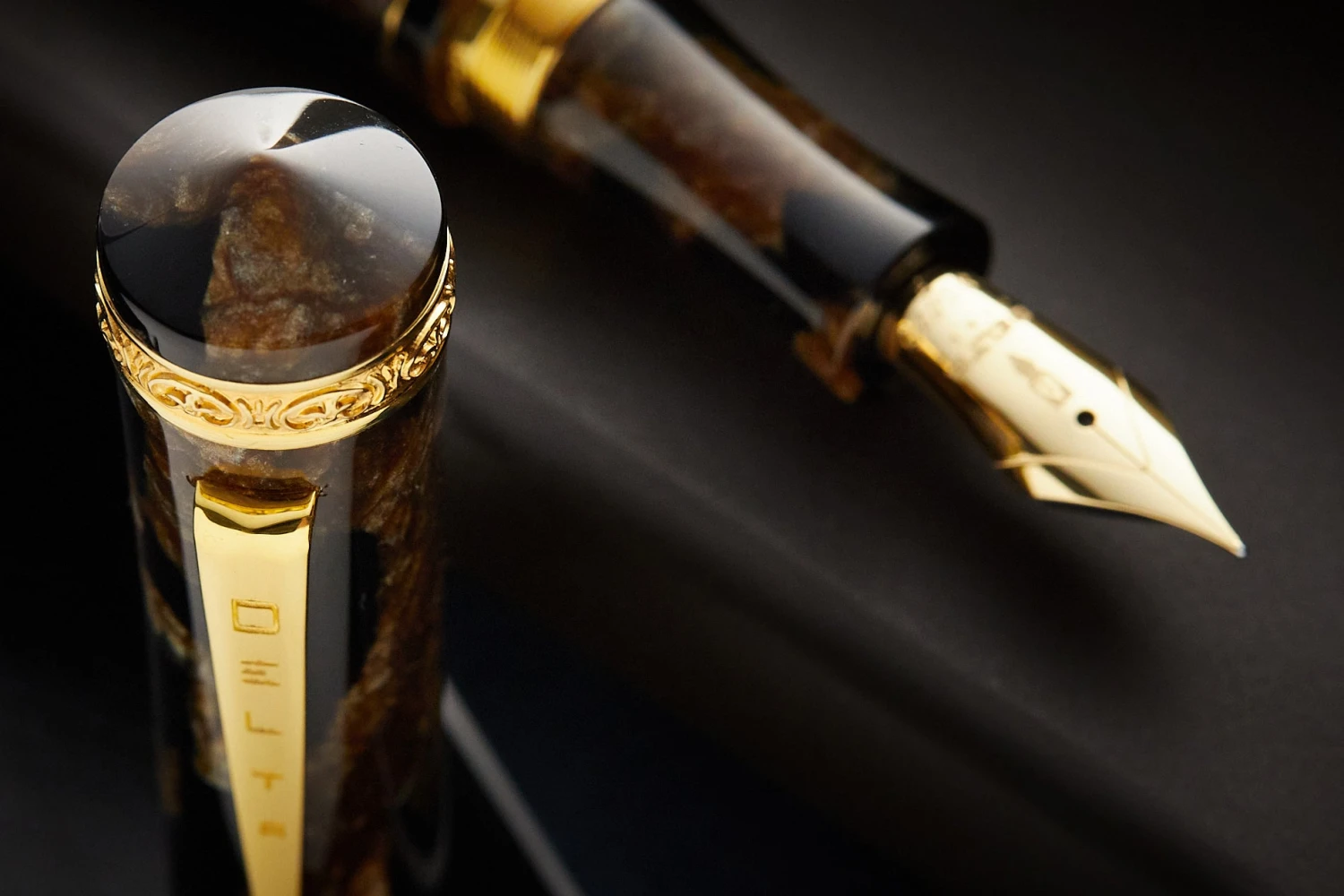 Delta 39+1 Fountain Pen (Limited Edition) 12 Delta 39+1 Fountain Pen (Limited Edition) - Image 10