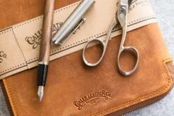 Galen Leather Zippered A5 Notebook Folio - Crazy Horse Brown -Office Supply Series Store GalenLeather NotebookFolio A5 CrazyHorseBrown 4