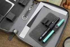 Galen Leather Zippered A5 Notebook Folio - Crazy Horse Smoky 22 Galen Leather Zippered A5 Notebook Folio - Crazy Horse Smoky -Office Supply Series Store GalenLeather NotebookFolio CrazyHorse Smoky 4