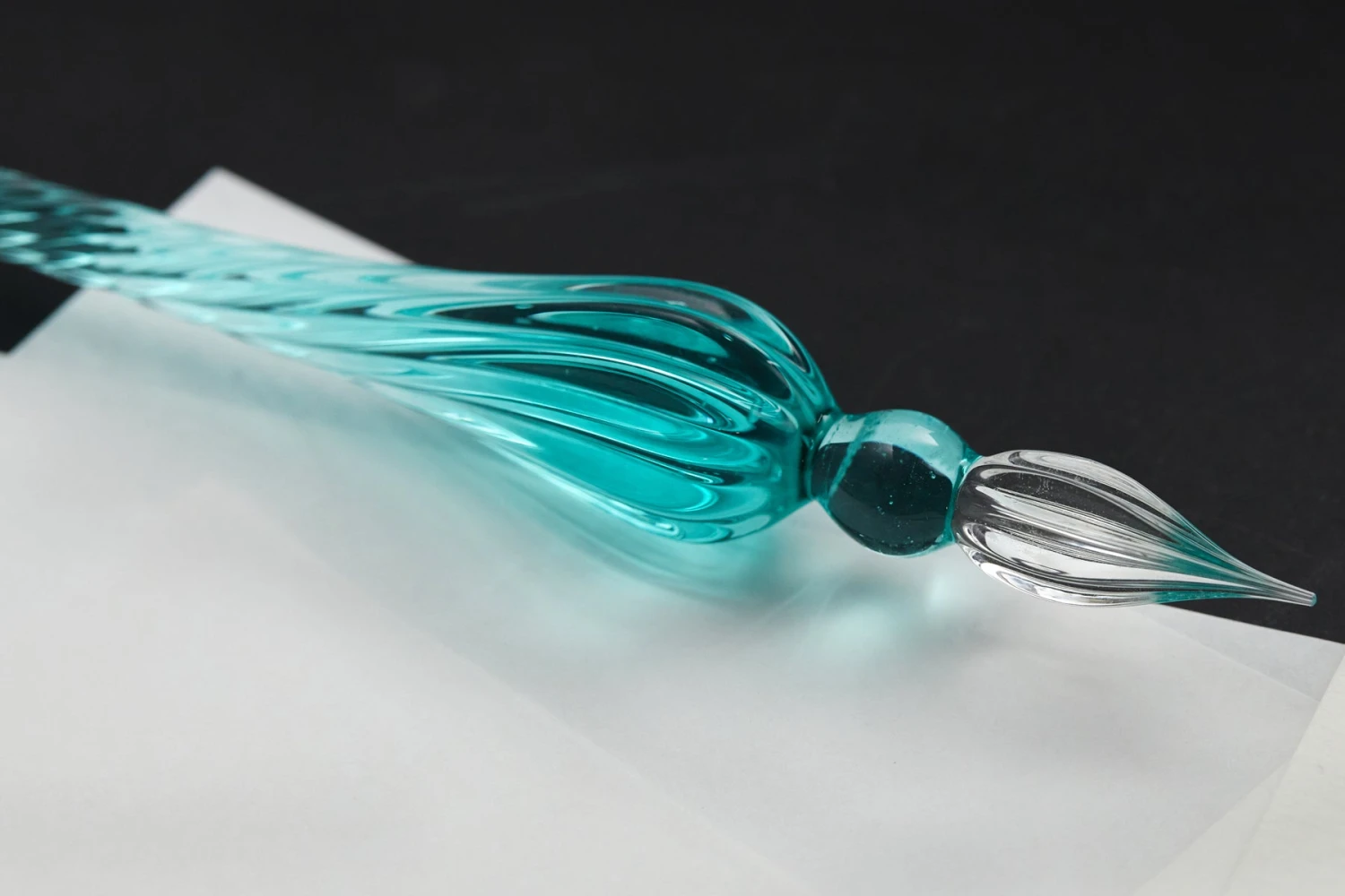 Herbin Round Glass Dip Pen - Green 6 Herbin Round Glass Dip Pen - Green - Image 4