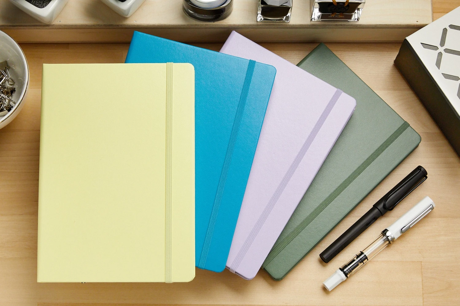 Leuchtturm1917 Medium A5 Notebook - Lilac, Dot Grid 10 Leuchtturm1917 Medium A5 Notebook - Lilac, Dot Grid - Image 8