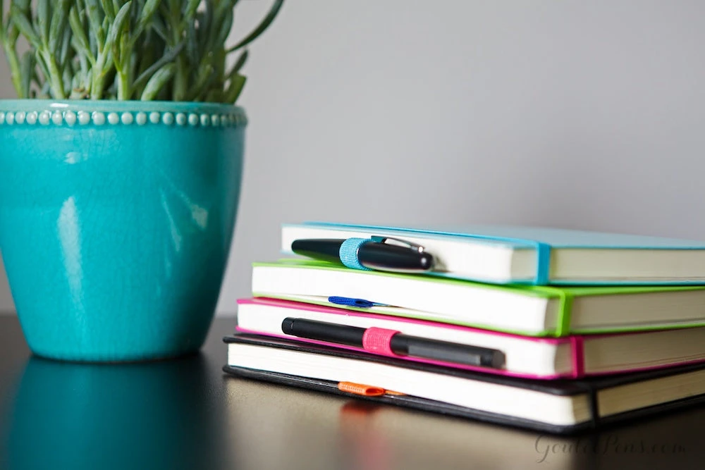 Leuchtturm1917 Pen Loop - Sky 6 Leuchtturm1917 Pen Loop - Sky - Image 4