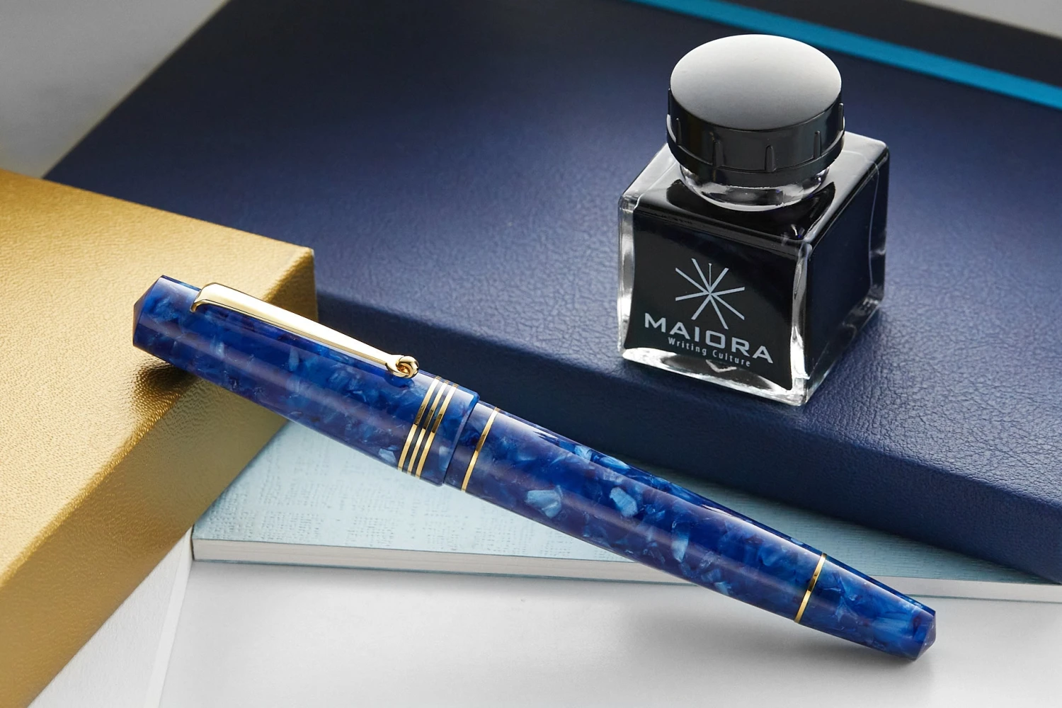 Maiora Capsule Fountain Pen - Blue Mare (Limited Edition) 4 Maiora Capsule Fountain Pen - Blue Mare (Limited Edition) - Image 2