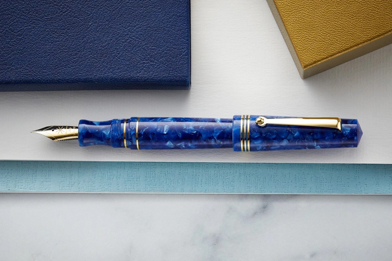 Maiora Capsule Fountain Pen - Blue Mare (Limited Edition) 5 Maiora Capsule Fountain Pen - Blue Mare (Limited Edition) - Image 3