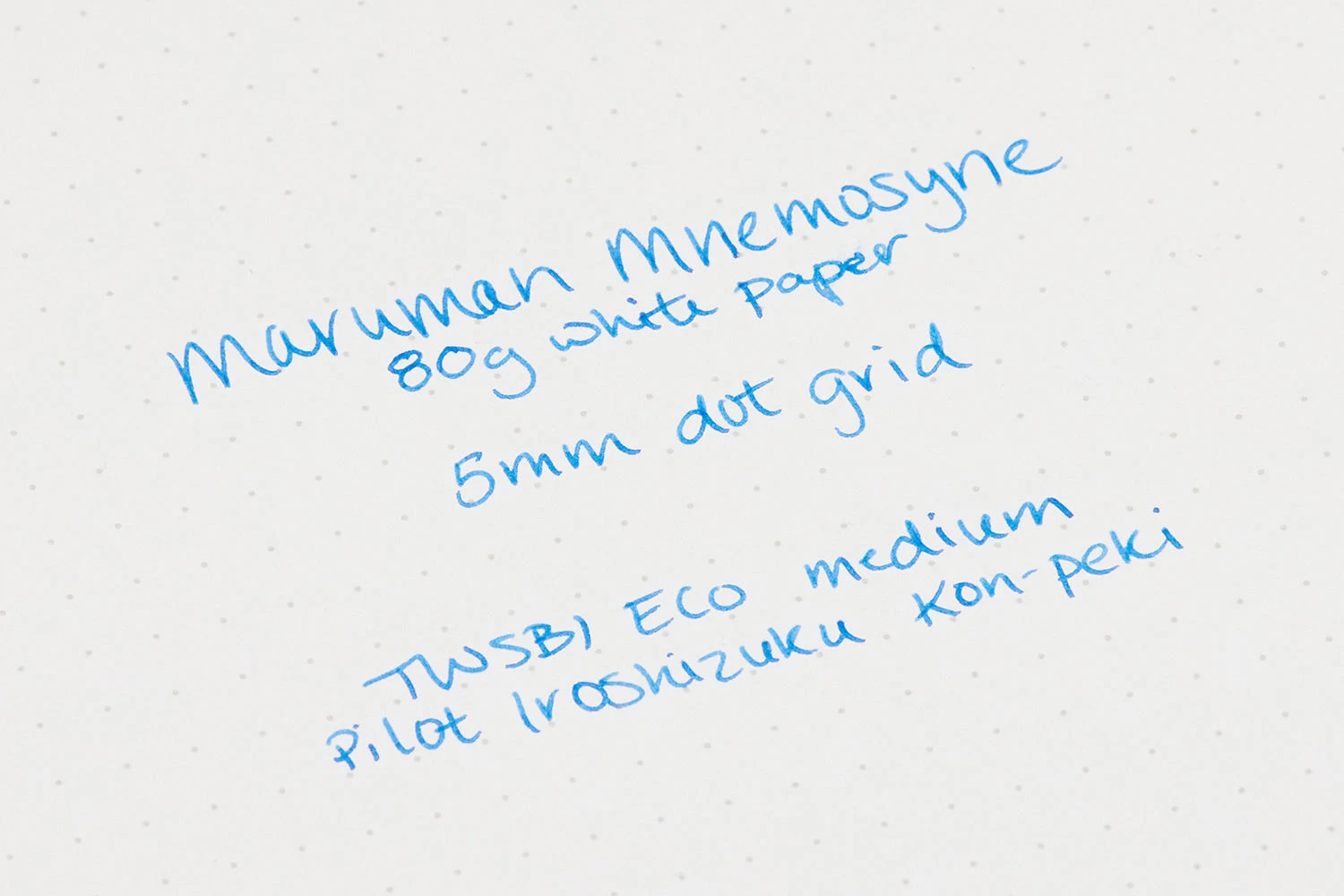 Maruman Mnemosyne N109 A4 Notebook - Dot Grid 7 Maruman Mnemosyne N109 A4 Notebook - Dot Grid - Image 5