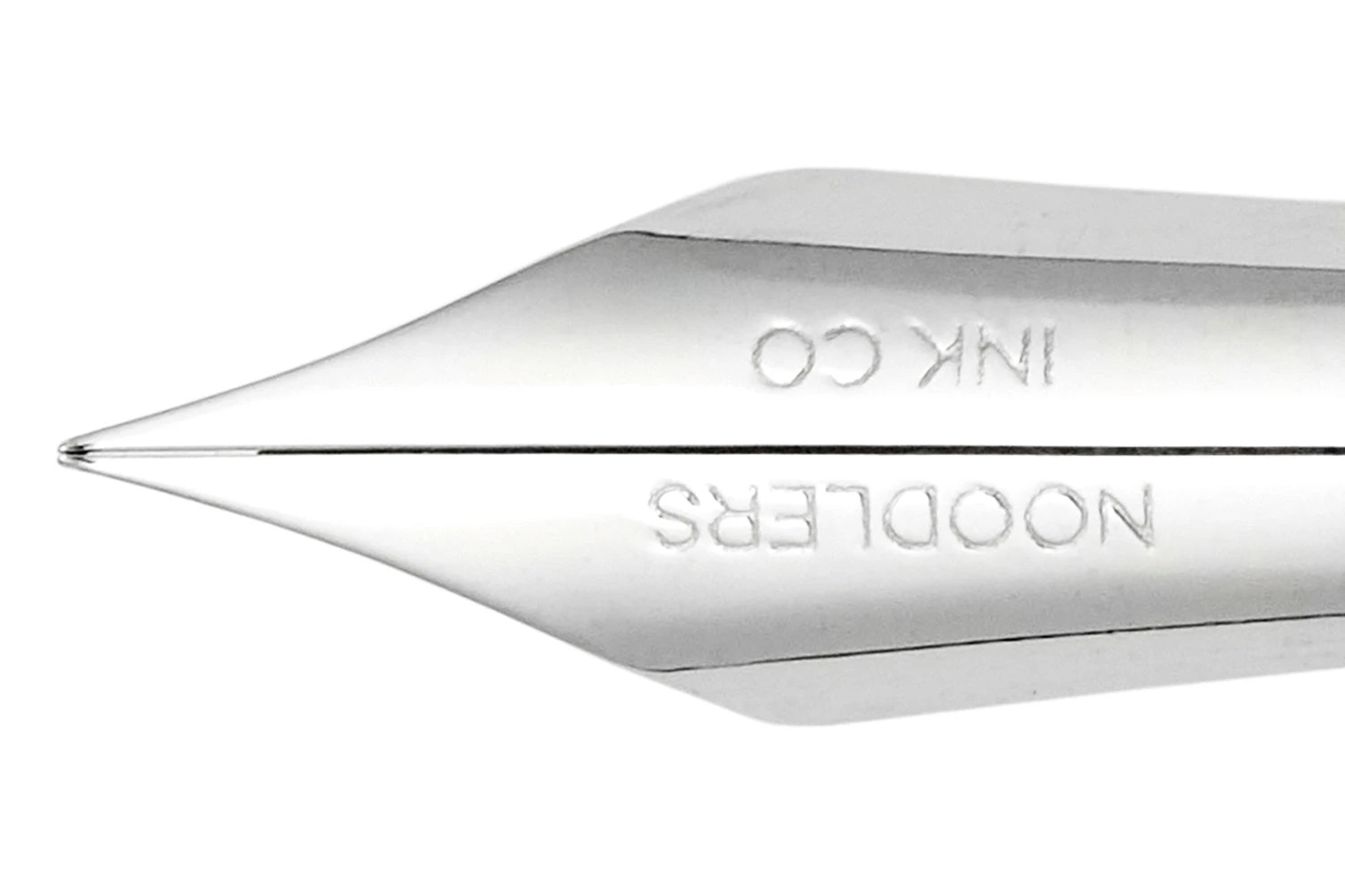 Noodler's Ahab Flex Fountain Pen - Mesa Turquoise 6 Noodler's Ahab Flex Fountain Pen - Mesa Turquoise - Image 4