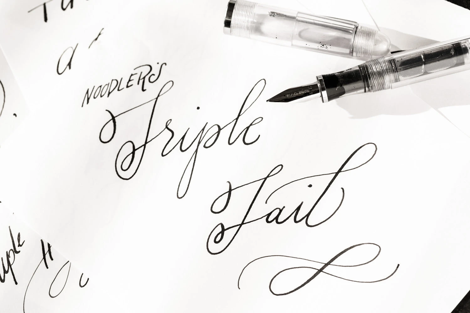 Noodler's Triple Tail Flex Fountain Pen - Clear 16 Noodler's Triple Tail Flex Fountain Pen - Clear - Image 14