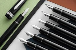 Pilot Custom Heritage 912 Fountain Pen - Black -Office Supply Series Store Pilot CustomHeritage 912 Black Group 1
