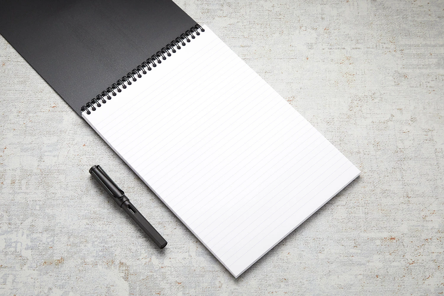 Rhodia No. 18 Top Wirebound A4 Notepad - Black, Lined 8 Rhodia No. 18 Top Wirebound A4 Notepad - Black, Lined - Image 6