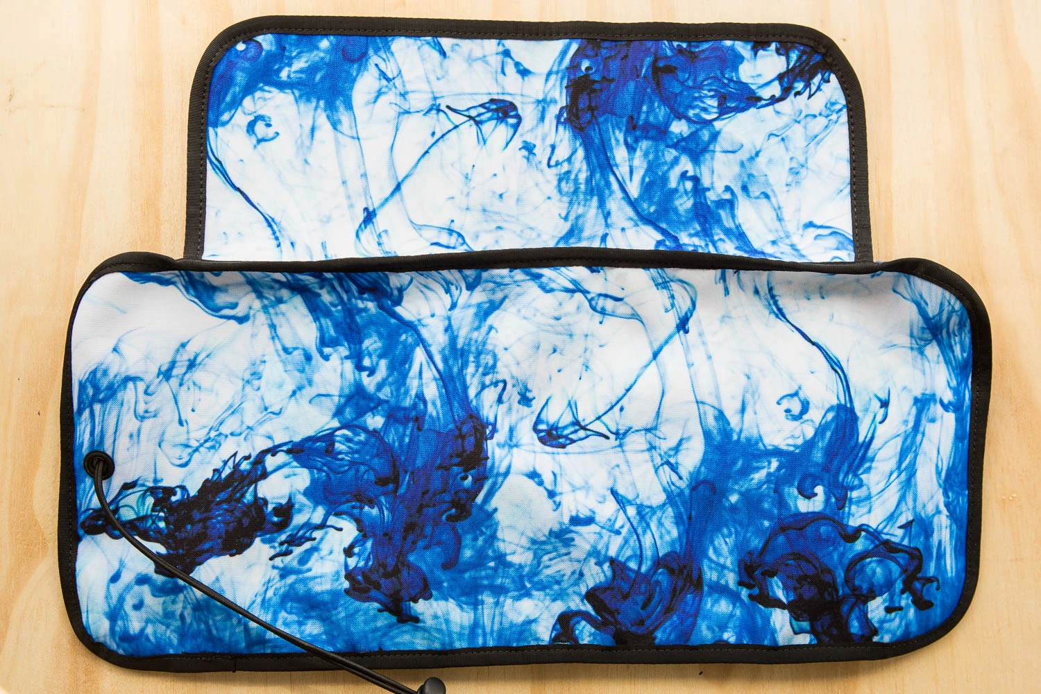 Rickshaw Bagworks Deluxe 8-Pen Roll - Inky Blue 8 Rickshaw Bagworks Deluxe 8-Pen Roll - Inky Blue - Image 6