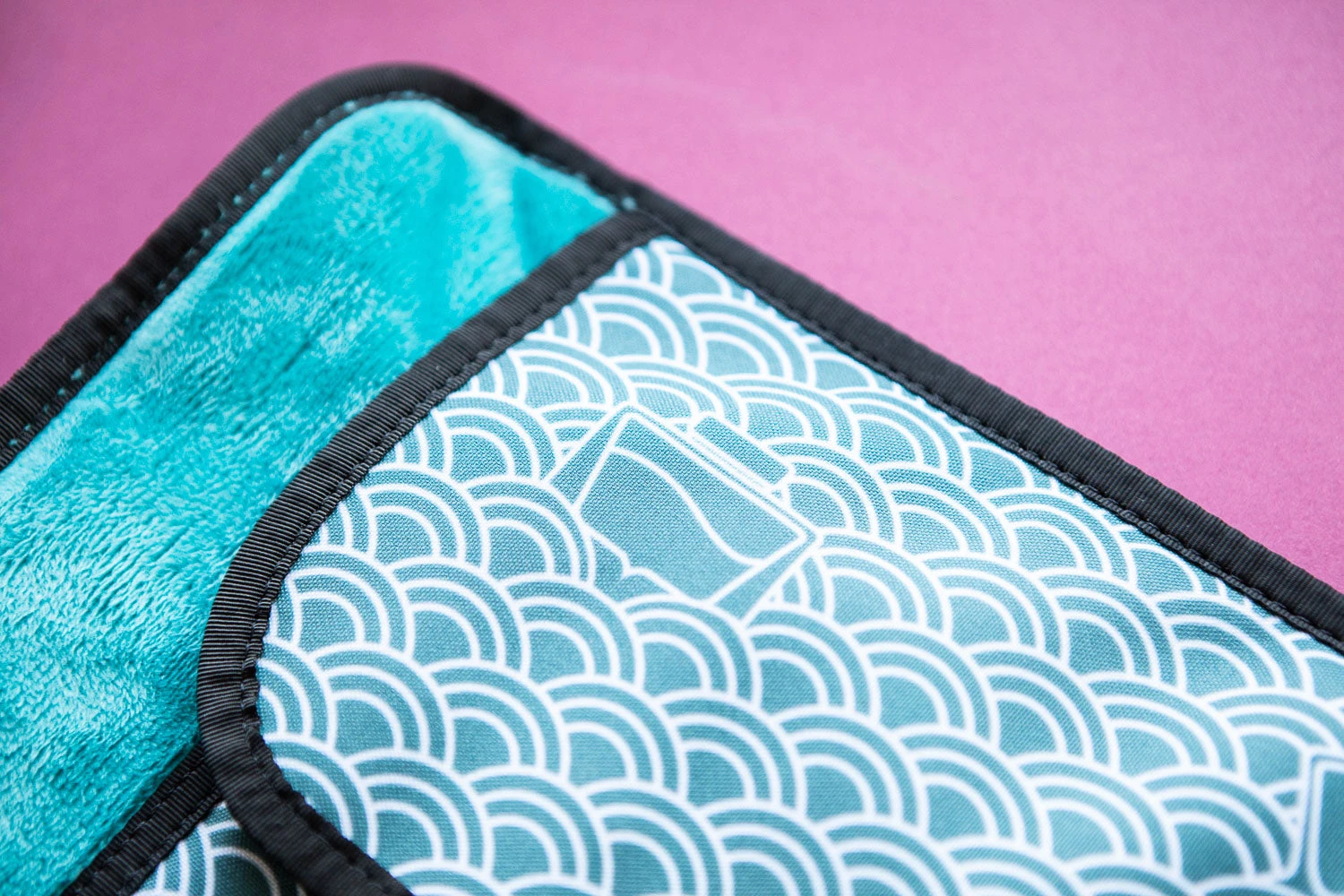 Rickshaw Bagworks Deluxe 6-Pen Roll - Mt. Fuji 9 Rickshaw Bagworks Deluxe 6-Pen Roll - Mt. Fuji - Image 7