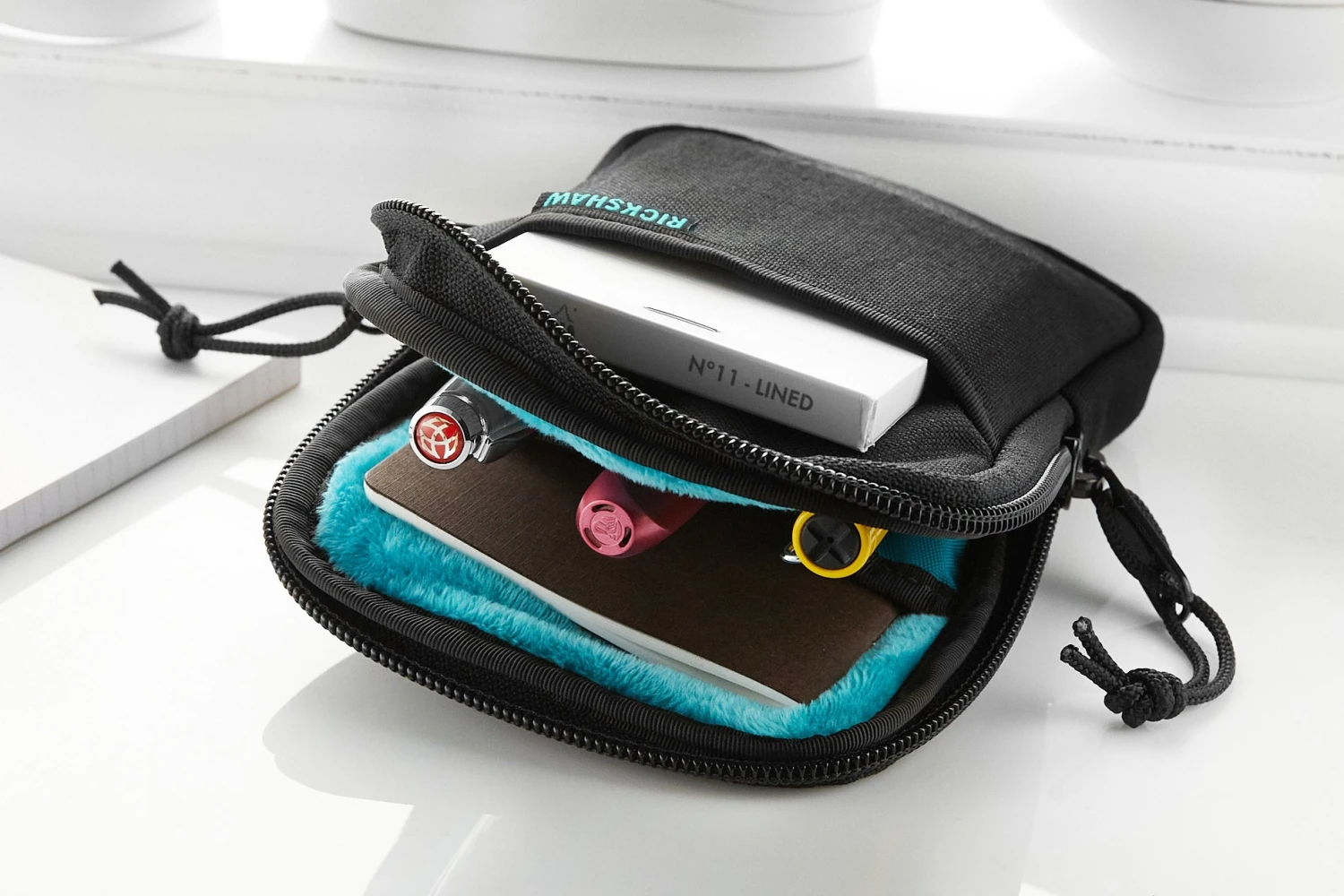 Rickshaw Bagworks Sinclair Model R Case - Black/Peacock 6 Rickshaw Bagworks Sinclair Model R Case - Black/Peacock - Image 4