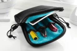 Rickshaw Bagworks Sinclair Model R Case - Black/Peacock 13 Rickshaw Bagworks Sinclair Model R Case - Black/Peacock -Office Supply Series Store Rickshaw Sinclair Model R Black 4