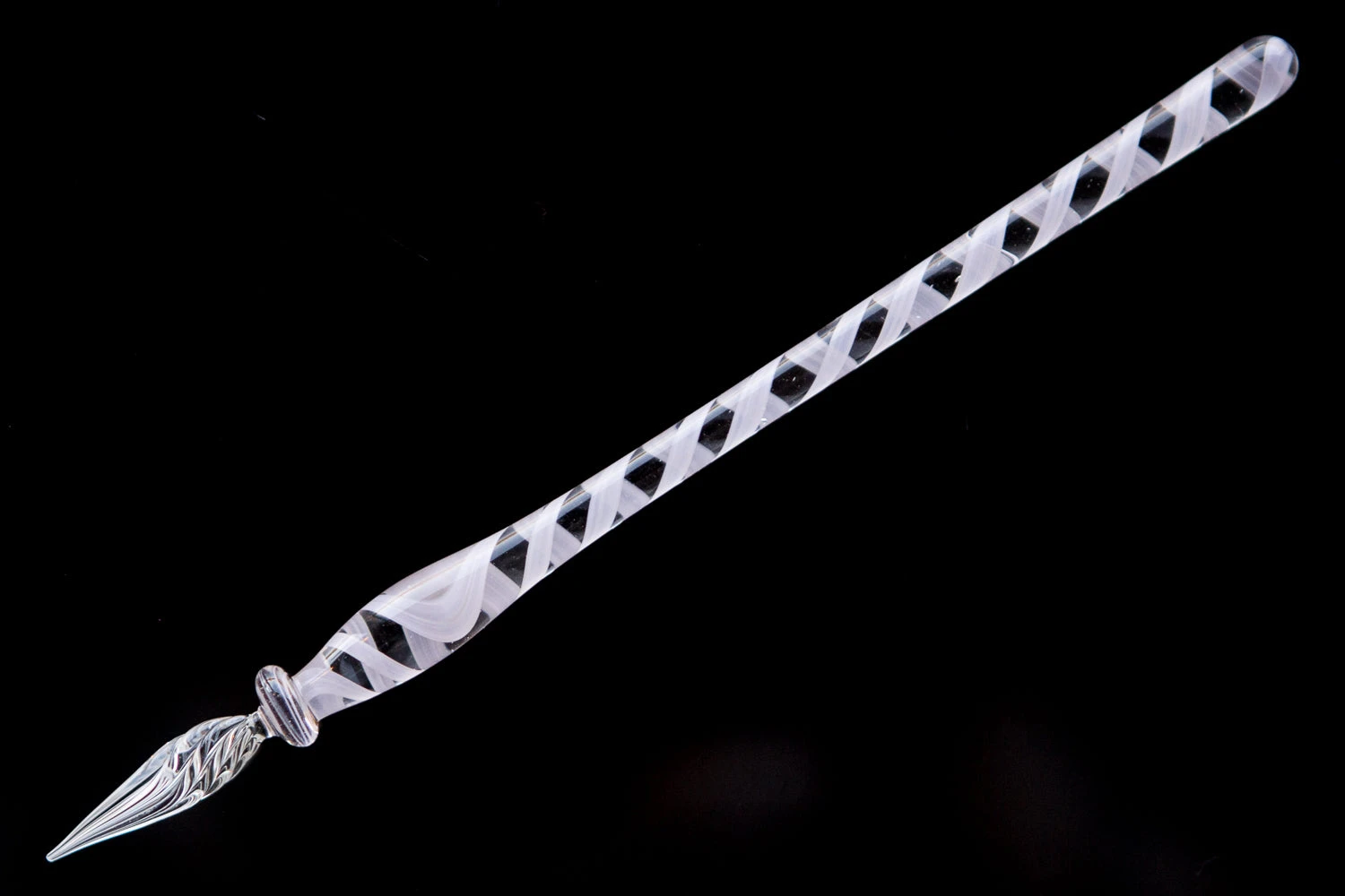 Rohrer & Klingner Glass Dip Pen - White 3 Rohrer & Klingner Glass Dip Pen - White