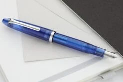 Sailor Compass 1911 Fountain Pen - Transparent Blue -Office Supply Series Store Sailor 1911 Compass BlueDemo 2