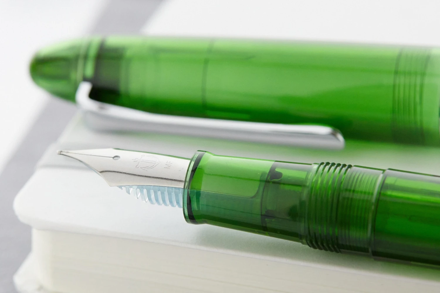 Sailor Compass 1911 Fountain Pen - Transparent Green 11 Sailor Compass 1911 Fountain Pen - Transparent Green - Image 9