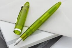 Sailor Compass 1911 Fountain Pen - Transparent Olive 20 Sailor Compass 1911 Fountain Pen - Transparent Olive -Office Supply Series Store Sailor 1911 Compass OliveDemo 3