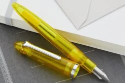 Sailor Compass 1911 Fountain Pen - Transparent Yellow -Office Supply Series Store Sailor 1911 Compass YellowDemo 3