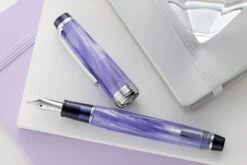 Sailor Veilio Fountain Pen - Violet (Limited Production) -Office Supply Series Store Sailor Bespoke Veilio purple 4