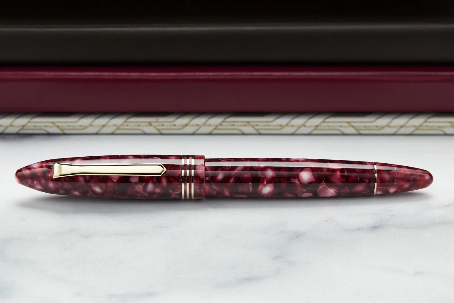 Tibaldi Bononia Fountain Pen - Pomegranate (Limited Edition) 4 Tibaldi Bononia Fountain Pen - Pomegranate (Limited Edition) - Image 2