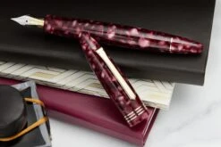 Tibaldi Bononia Fountain Pen - Pomegranate (Limited Edition) 15 Tibaldi Bononia Fountain Pen - Pomegranate (Limited Edition) -Office Supply Series Store Tibaldi Bononia Vintage Pomegranate 3
