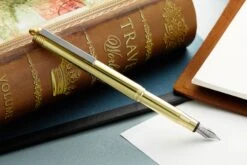 Traveler's Company Brass Fountain Pen -Office Supply Series Store Traveler s Company Brass Pen 2