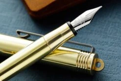 Traveler's Company Brass Fountain Pen -Office Supply Series Store Traveler s Company Brass Pen 4