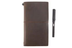 Traveler's Notebook - Brown (Regular) -Office Supply Series Store TravelersNotebook Brown Regular NW 2
